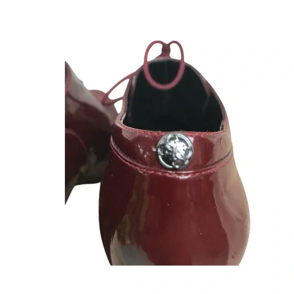 Guess Burgundy Patent Leather Heels - Picture 9 of 9